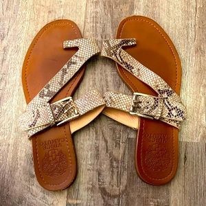 Great condition sandals